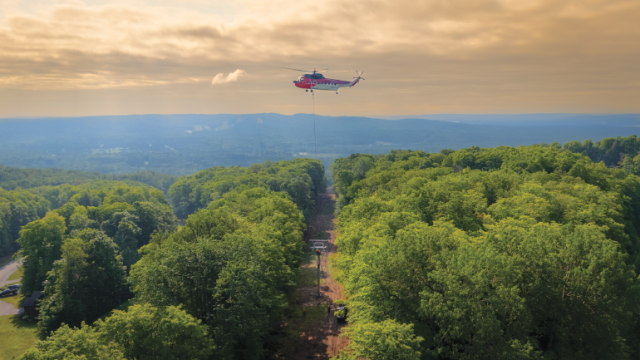 Highlands Interconnect Chairlift Tower Installation Helicopter 0009 1