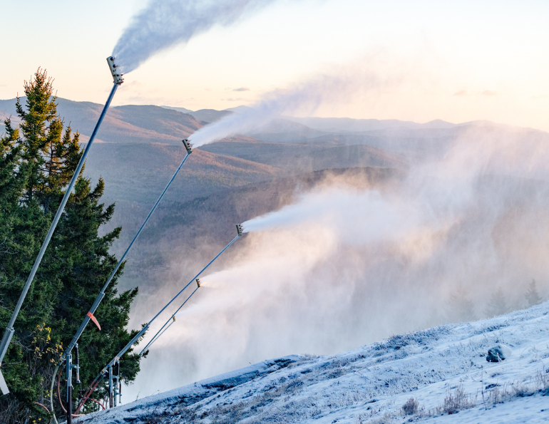  Current Issue - Ski Area Management