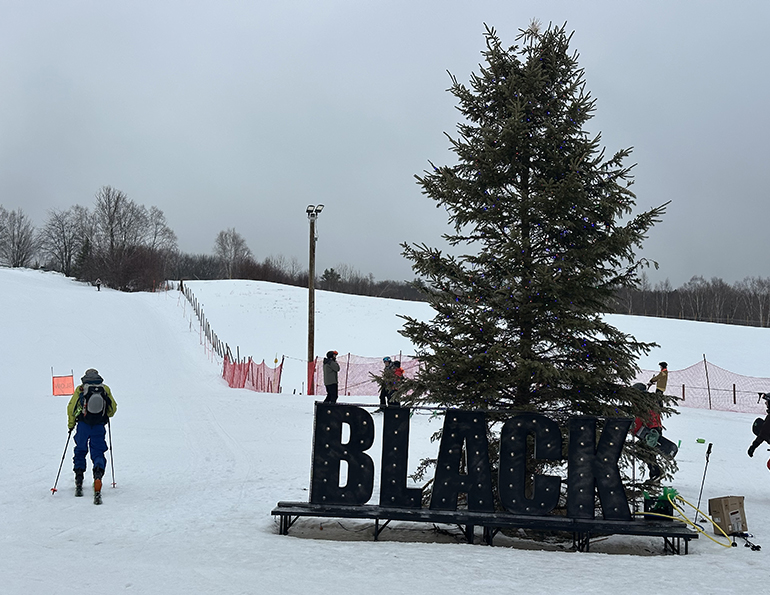  HEADLINE NEWS - Ski Area Management