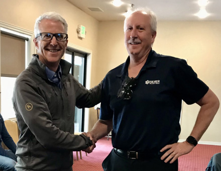 SUN VALLEY, Idaho (June 4, 2024) — Outgoing Idaho Ski Areas Association board president Brad Wilson, GM of Bogus Basin Mountain Recreation Area, welcomes incoming board president Jeff Colburn, GM of Silver Mountain Resort, at Ski Idaho’s 42nd annual meeting hosted this year by Sun Valley Resort. (Photo by Tony Harrison for Ski Idaho)