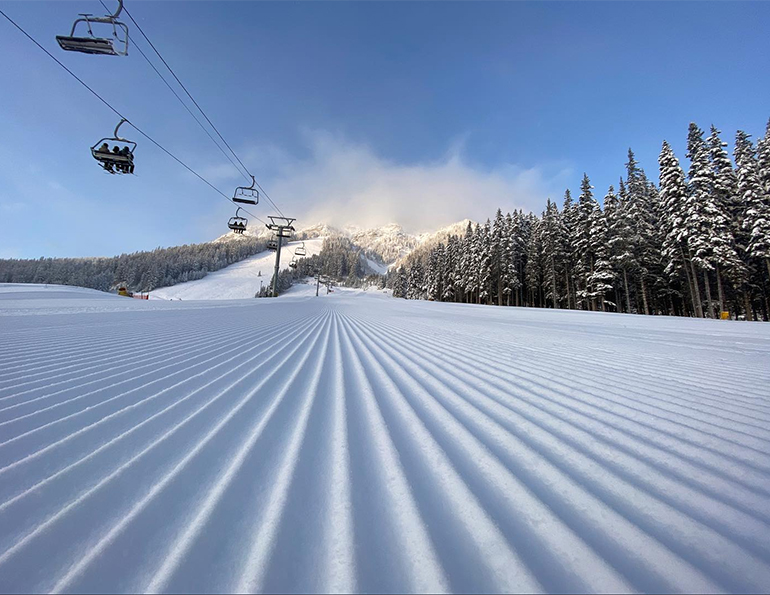 Mt. Norquay, Alberta, open