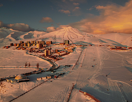 Valley Nevado Chile HN