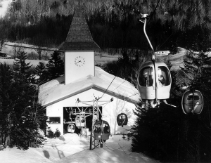 Mount Snow's Telecabine G1,  a unique two-person “skis-on gondola,”  which debuted in 1965.