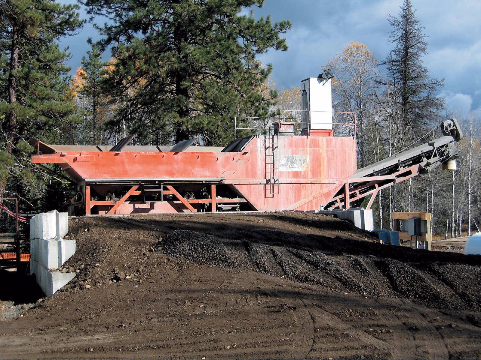 Tamarack’s on-site concrete batch plant
