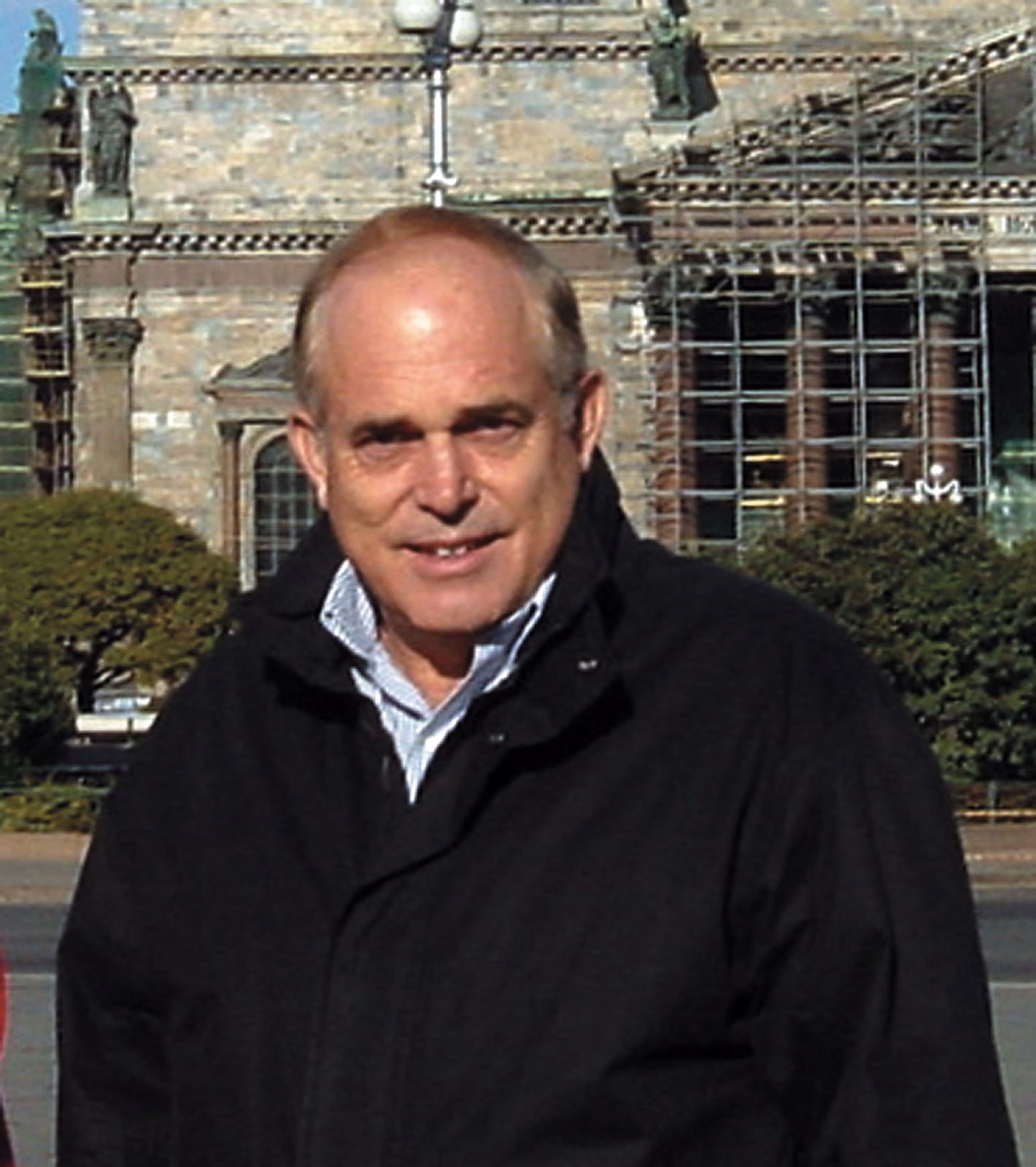 Headshot of Paul Mathews