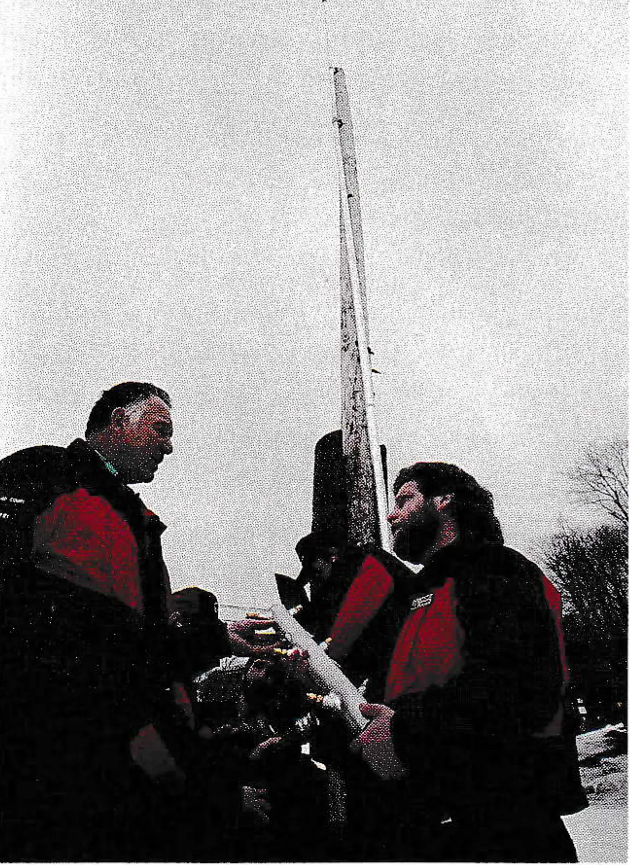 President Herman Dupre (left) confers with Mountain Manager Donnie Stumpf about the “six shooter” nozzle.