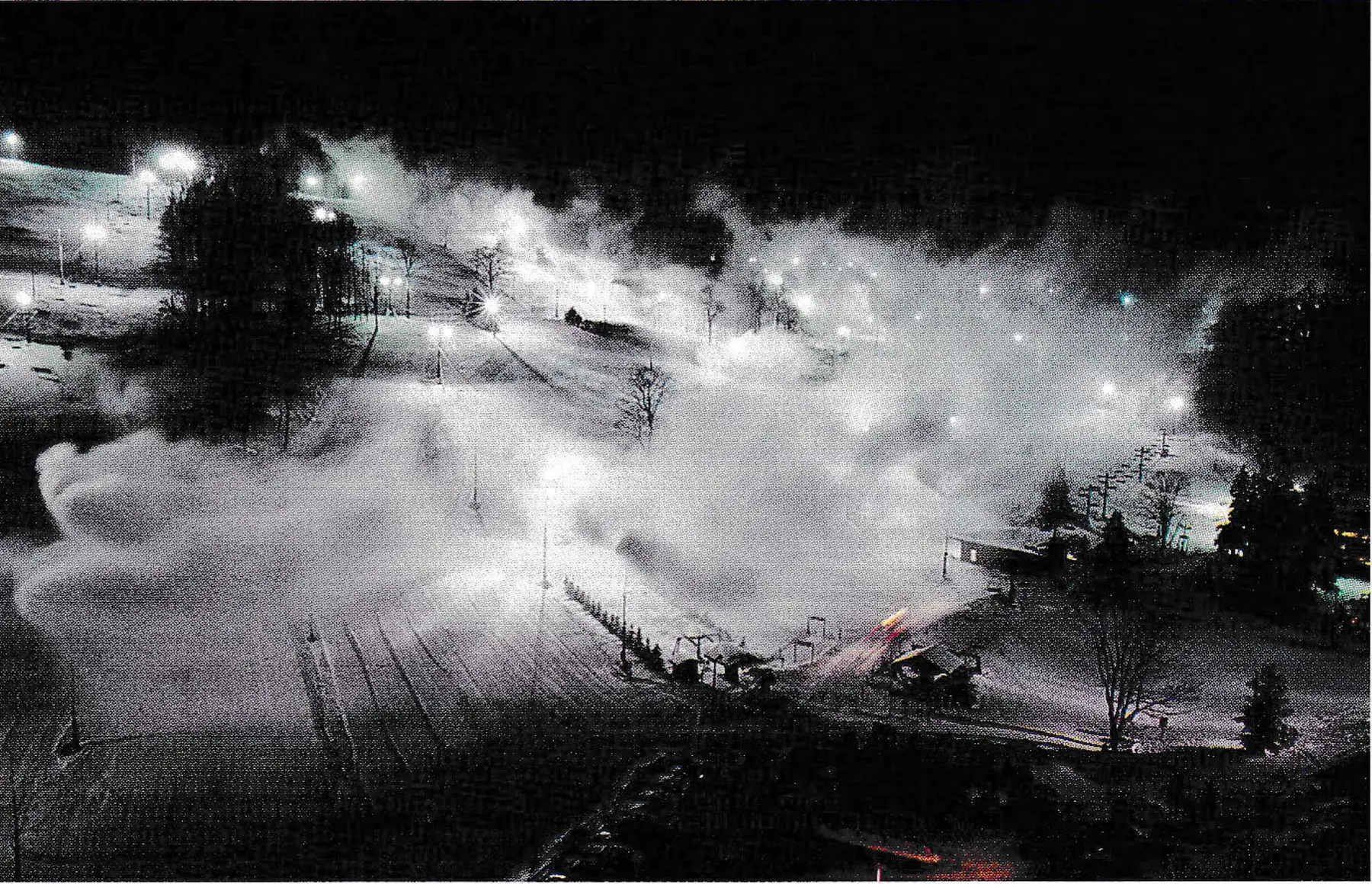 At night, with all the Tower Snowguns in operation, 26,000 gallons of water and 26,000 cfm of air per minute can be converted to snow at a cost of under $2 per thousand gallons, according to Dupre. In the foreground is the resort’s Main Lodge.