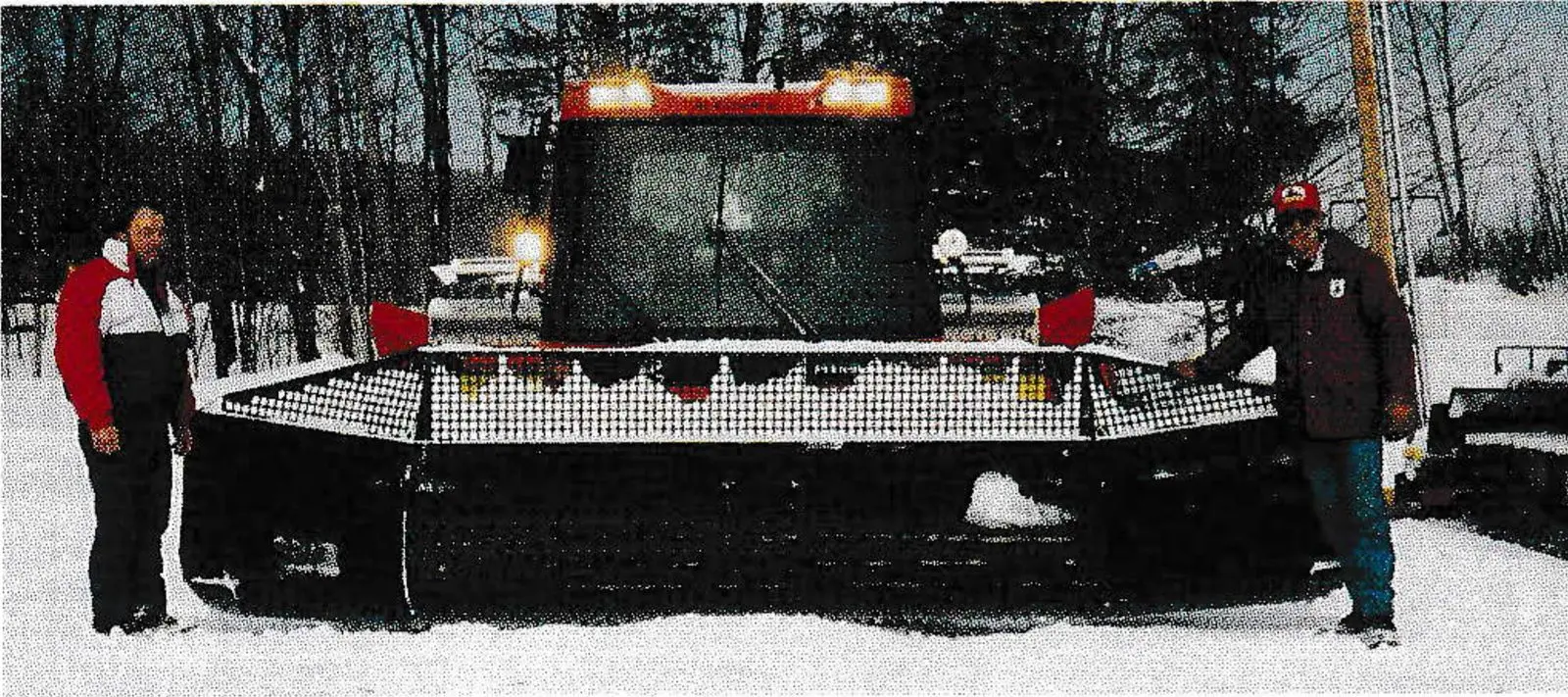The Prinoth T4S with curved windshield.