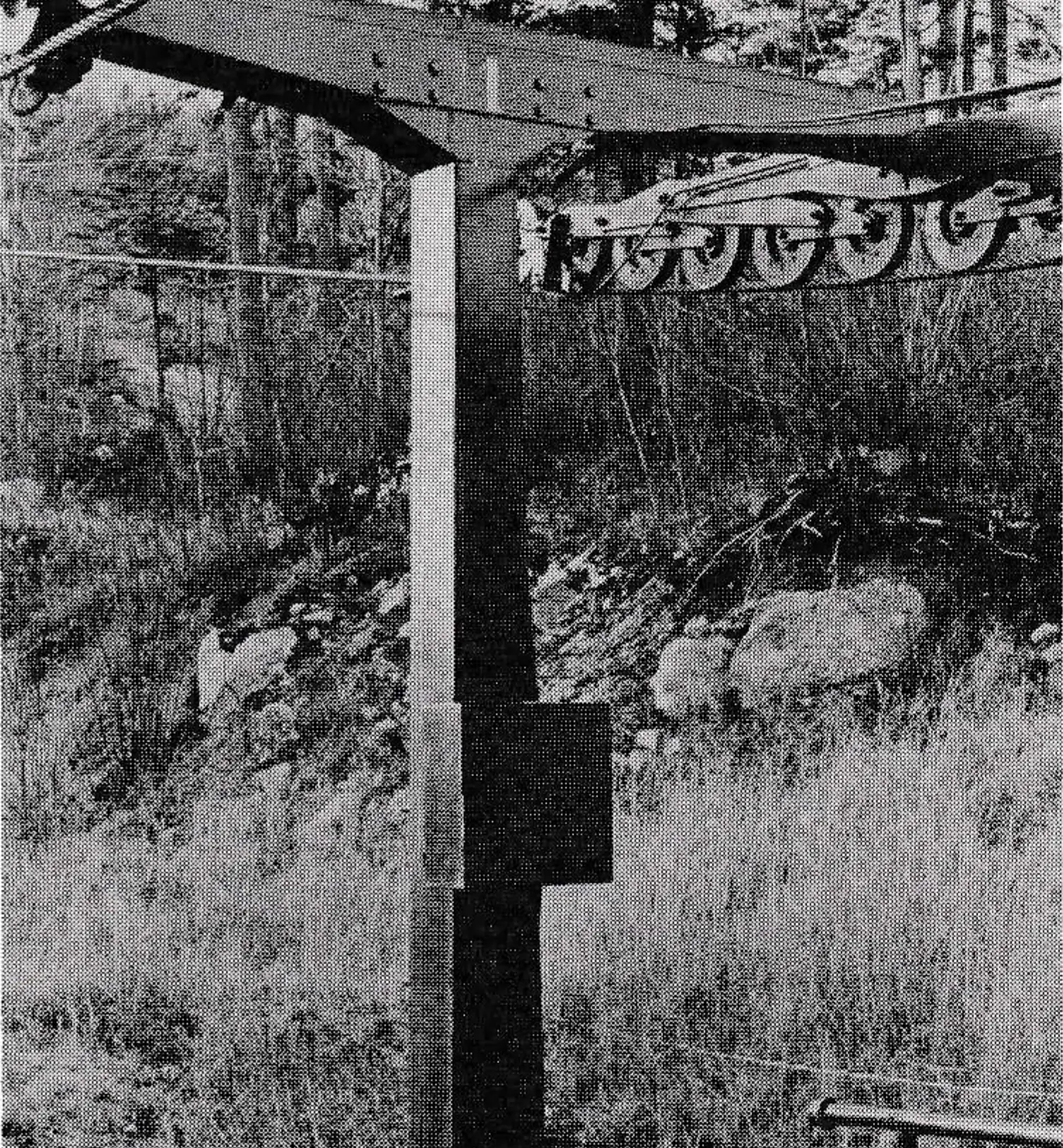 The redesigned short loading span between the bull wheel and first sheave train eliminates cable and chair bounce, and contributes to the sharp decline in stops due to loading problems.