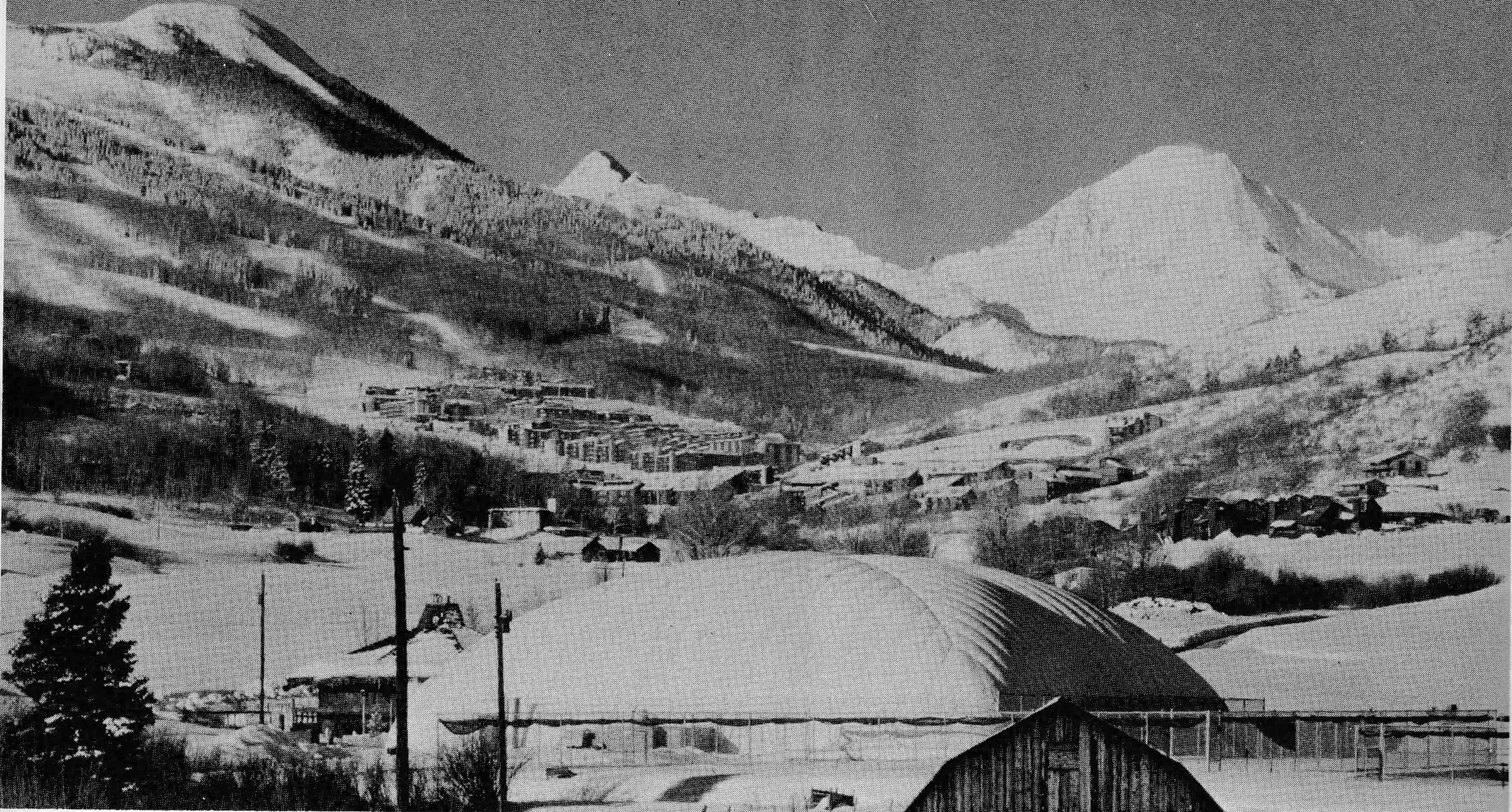 Snowmass at Aspen boasts year-round tennis and platform tennis. Photo by Steve Moeller
