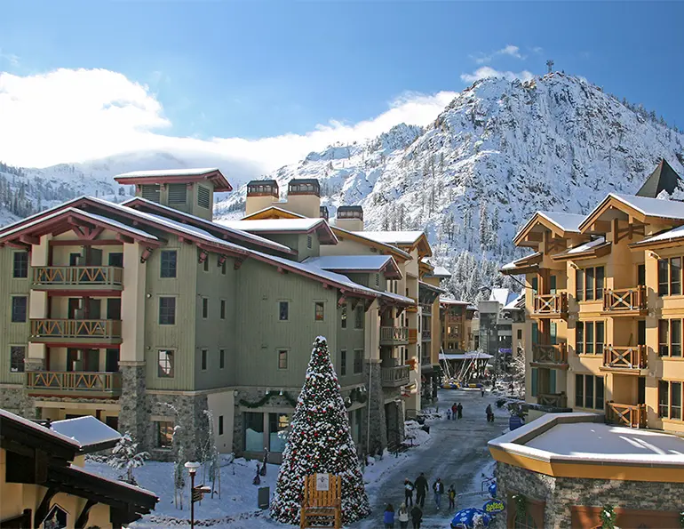 Western Destination Lodging Trends: Hot Summer, Cool Winter