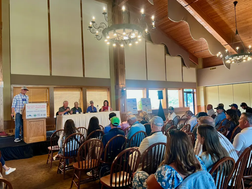 SAM Editor Dave Meeker Led The GM Roundable Session Featuring L To R Mike Taylor Holiday Mountain N.Y. Dennis Eshbaugh Holiday Valley N.Y. Erin Visco Chapman Bear Creek Pa. And Lori Phillips Ski Big Bear Pa